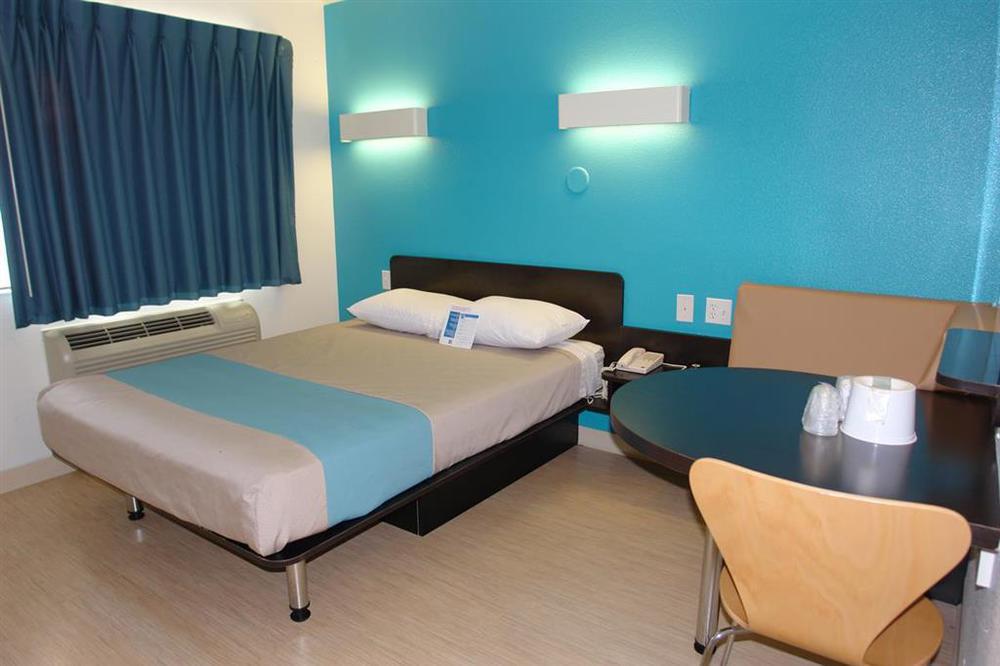 Motel 6-Galveston, Tx 部屋 写真